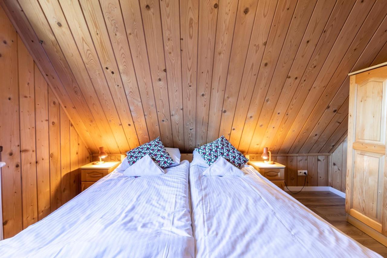 Domy Sywarne Z Sauna I Widokiem Na Gory กอสเชียลิสกอ ภายนอก รูปภาพ