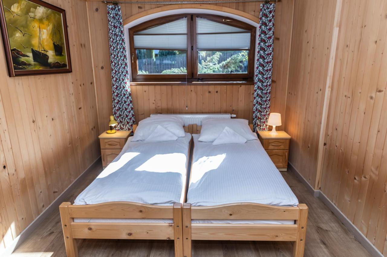 Domy Sywarne Z Sauna I Widokiem Na Gory กอสเชียลิสกอ ภายนอก รูปภาพ